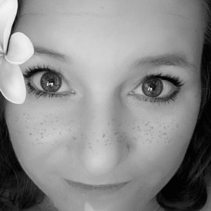 Meet your Posher, Debra